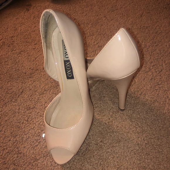 Nude Heels - Picture 7 of 7